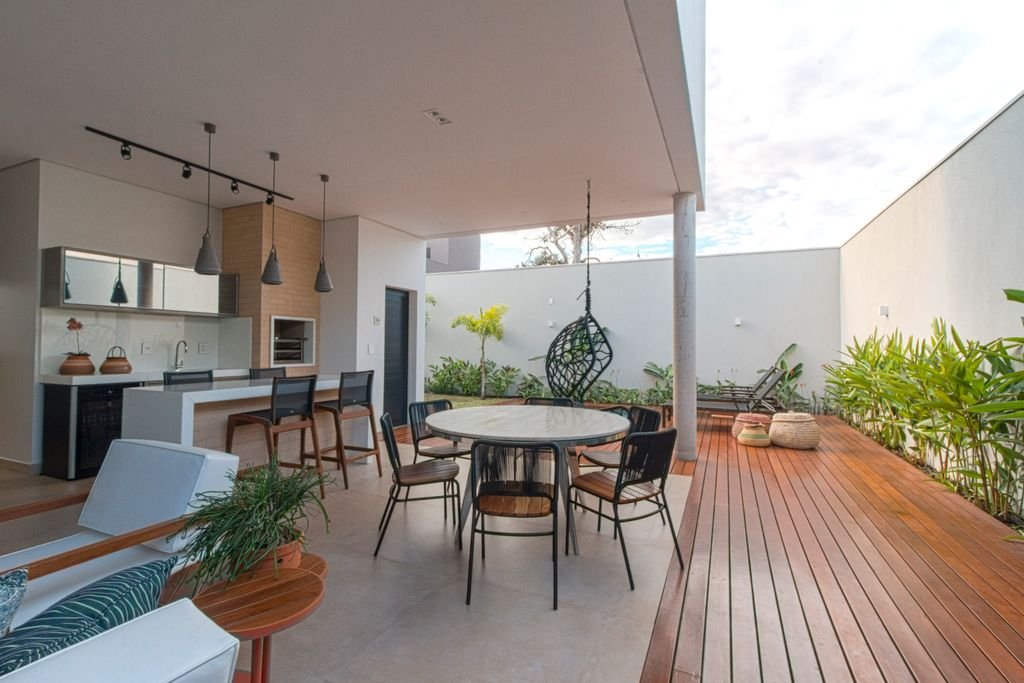 Outdoor Kitchen Ideas: 62 Ways to Upgrade Your Backyard Kitchen Outdoor Kitchen Ideas